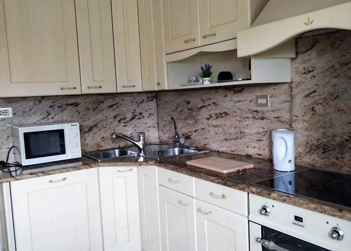 La Mansardina Apartman *